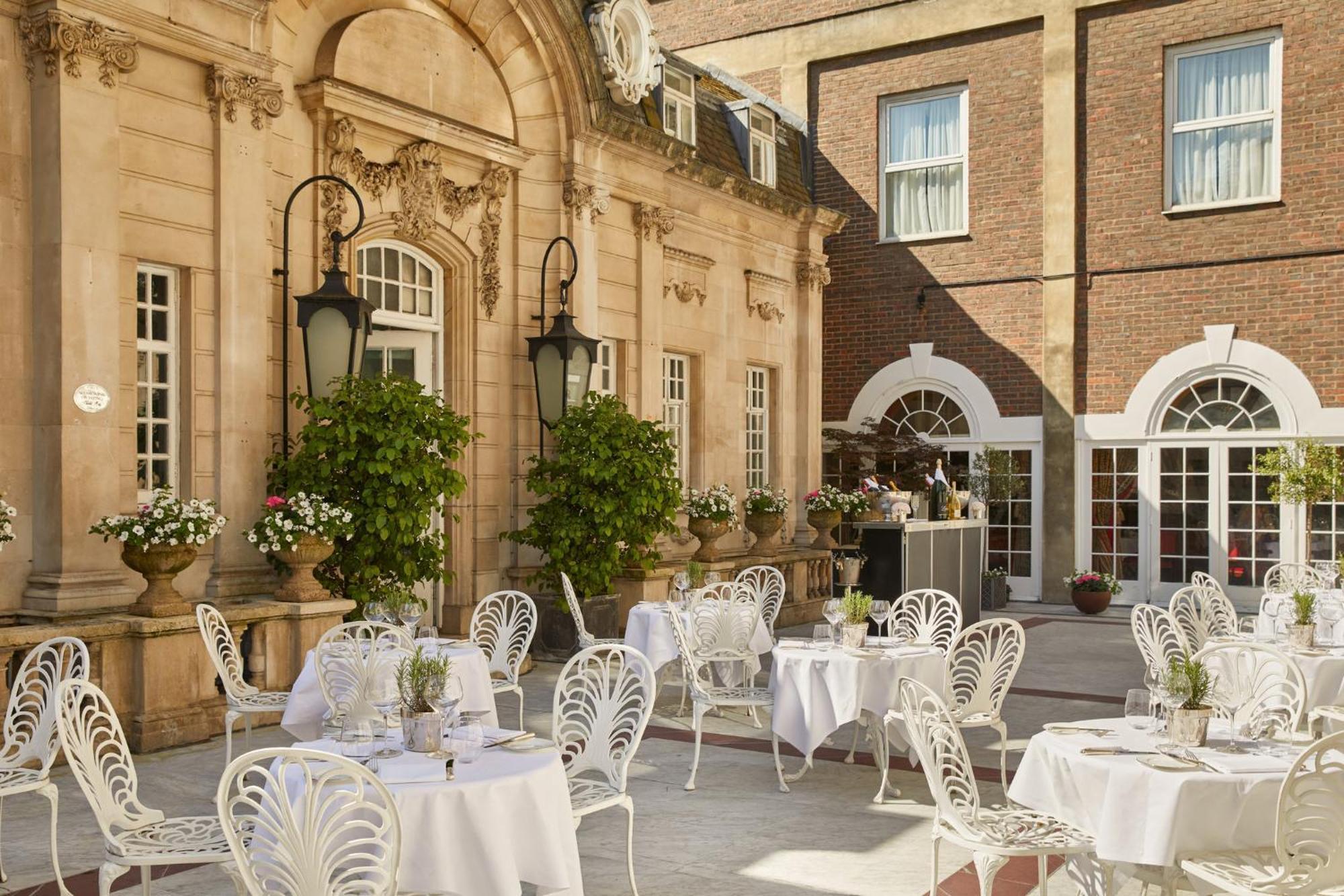 The Chesterfield Mayfair Hotel London Exterior photo